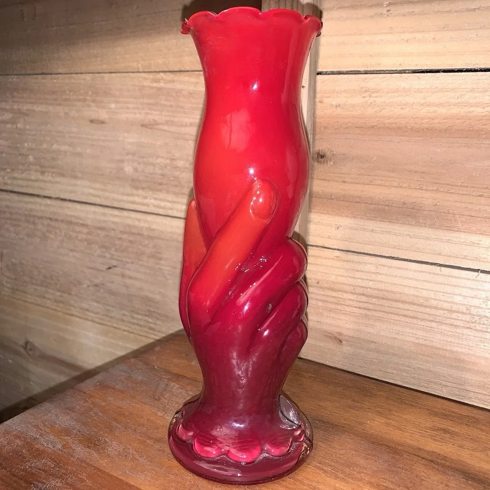 VTG Hand Holding Vase Red Glass Taiwan Republic Of China 8.75